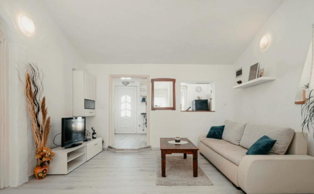 Parentium Apartment Пореч Екстериор снимка